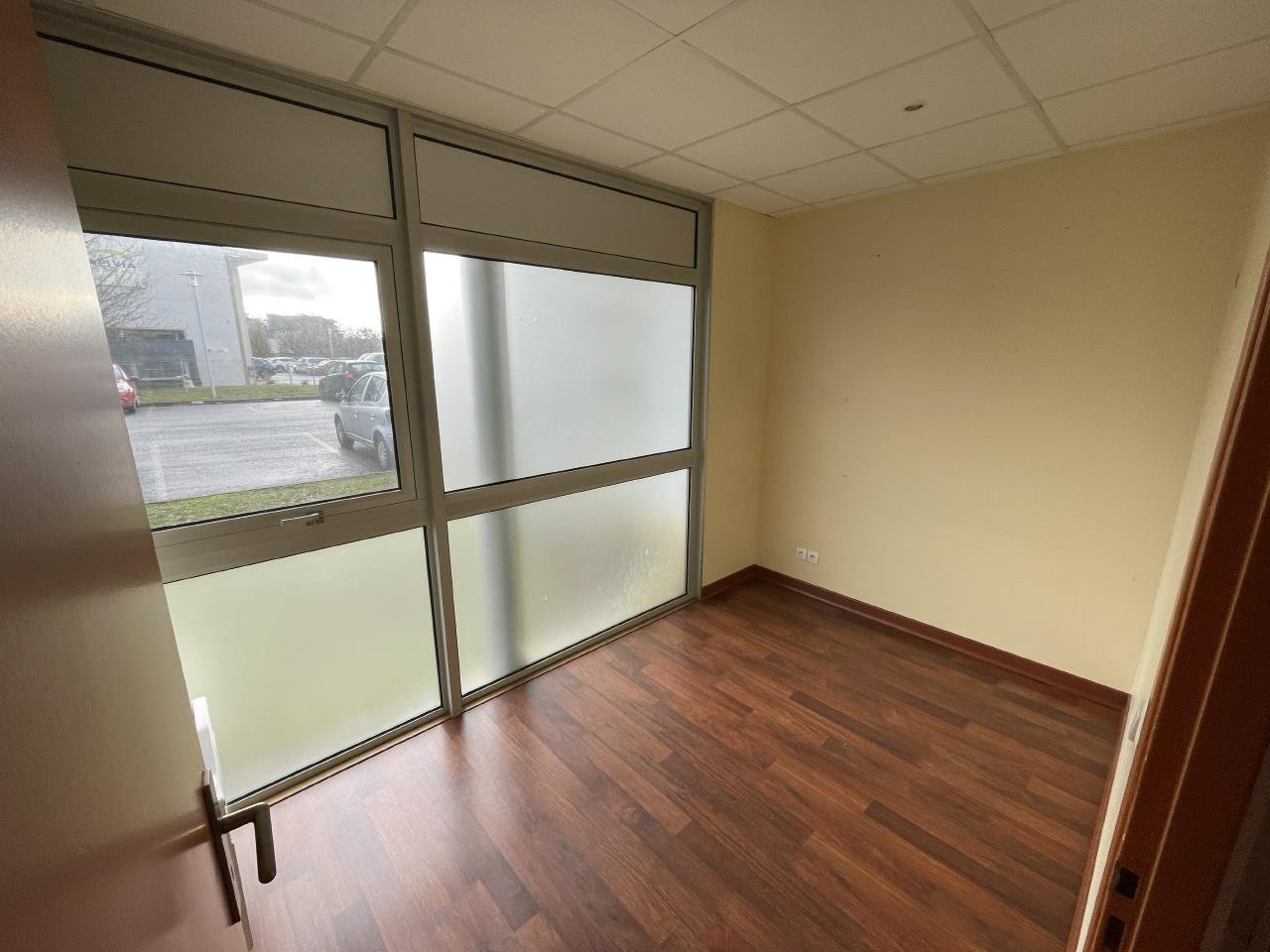 Bureau Tours 125m² Location bureau Tours Indre-et-Loire OLBUR2318227 9